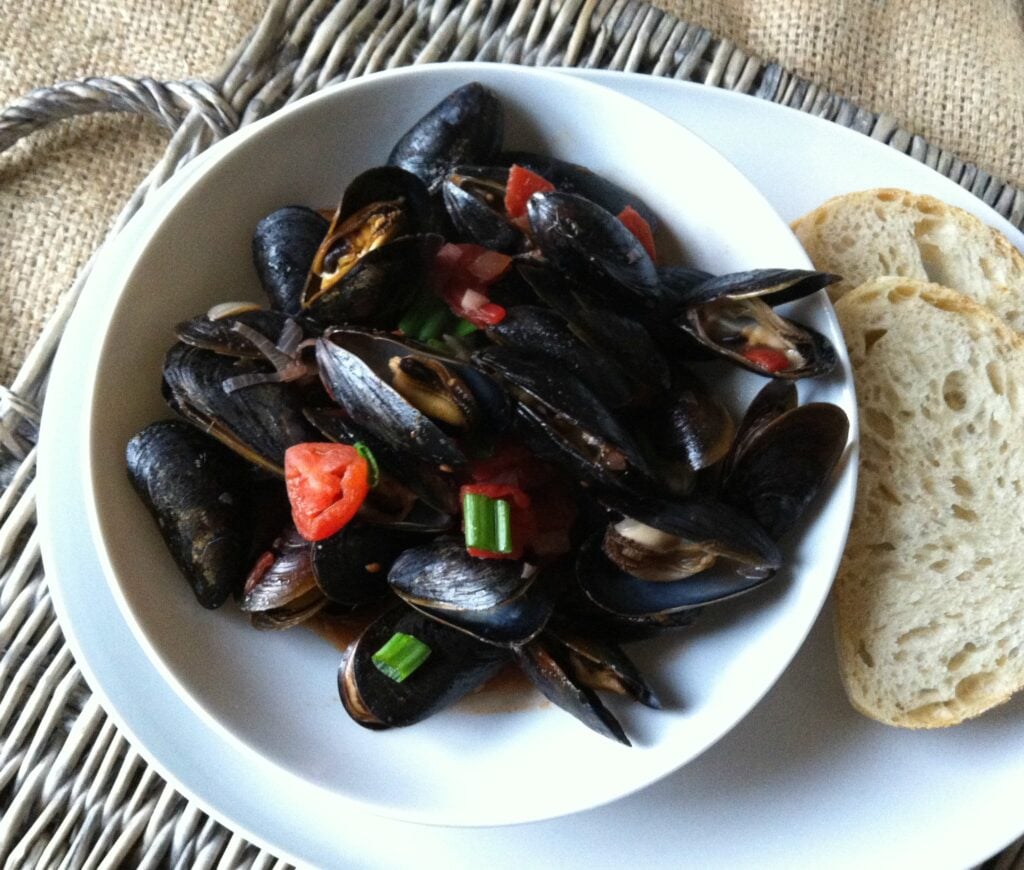Mussels with Smoked Spanish Paprika