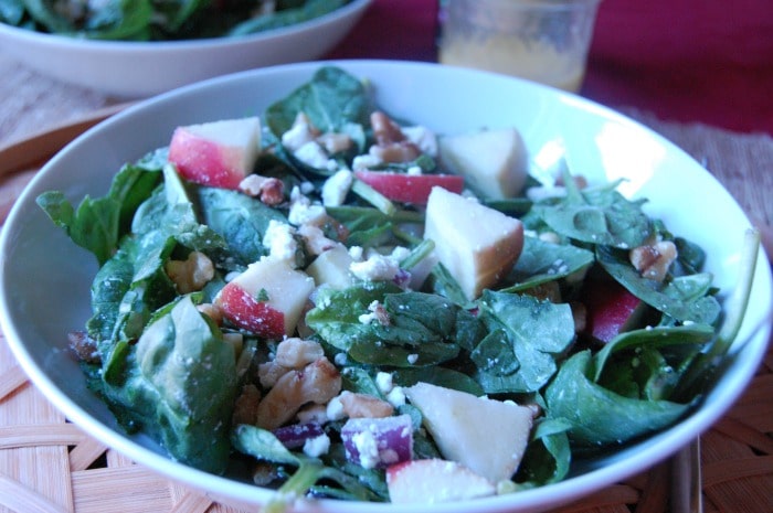 Spinach Salad with Apples, Walnuts and Goat Cheese