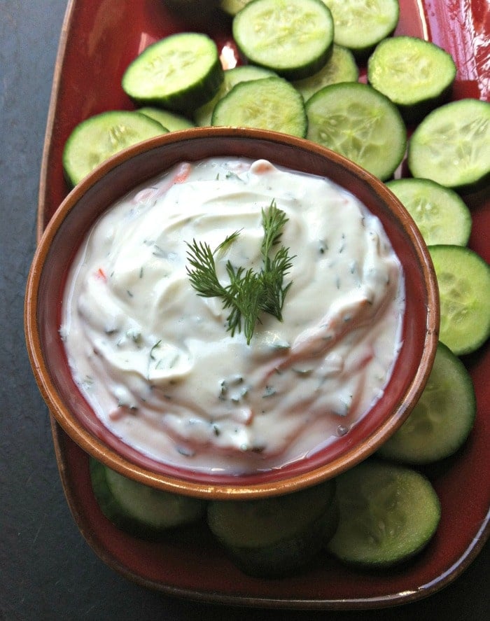 Creamy Dill Greek Yogurt Dip