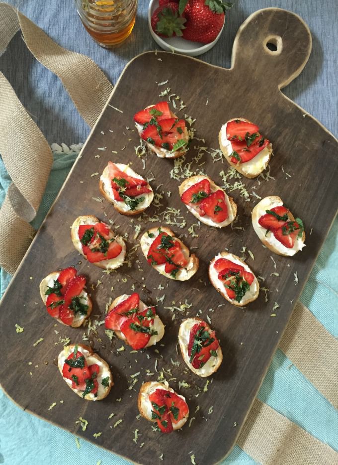Strawberry Mint Mascarpone Crostini with Lemon Honey Drizzle