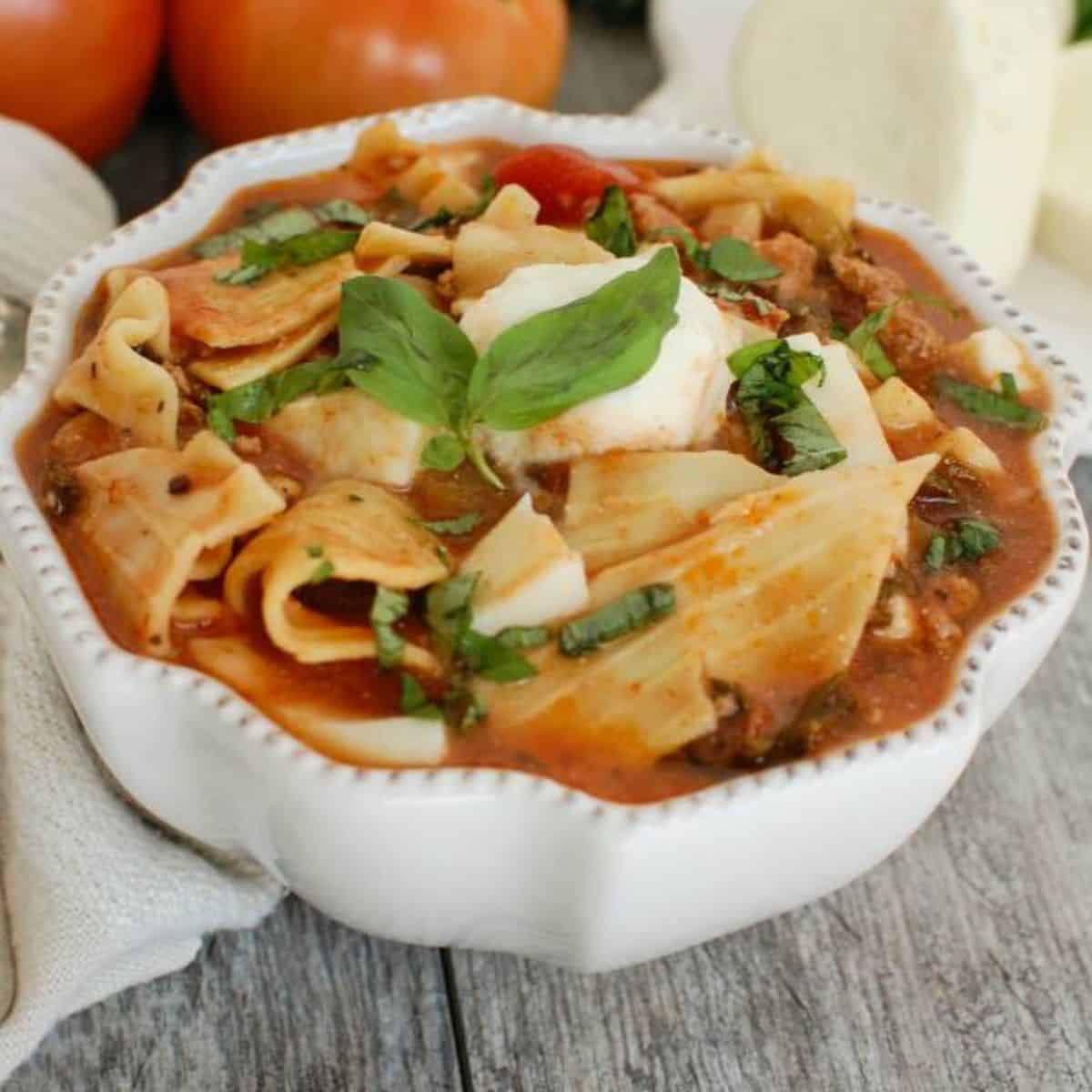 Slow Cooker Turkey Kale Lasagna Soup