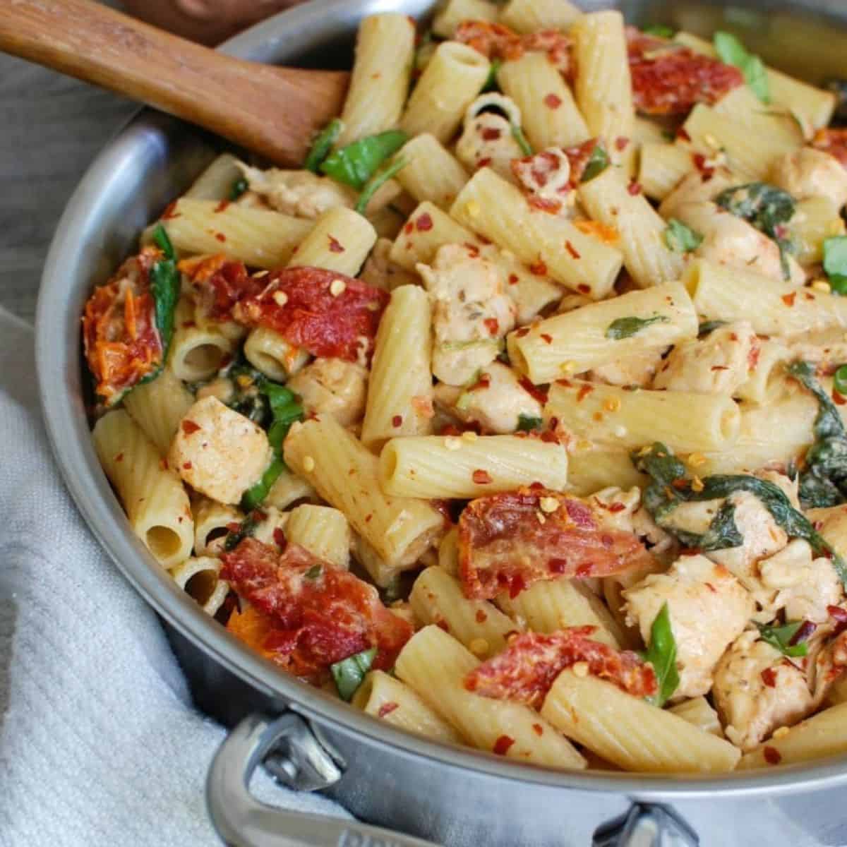 Mozzarella Chicken Pasta with Sun-dried Tomatoes
