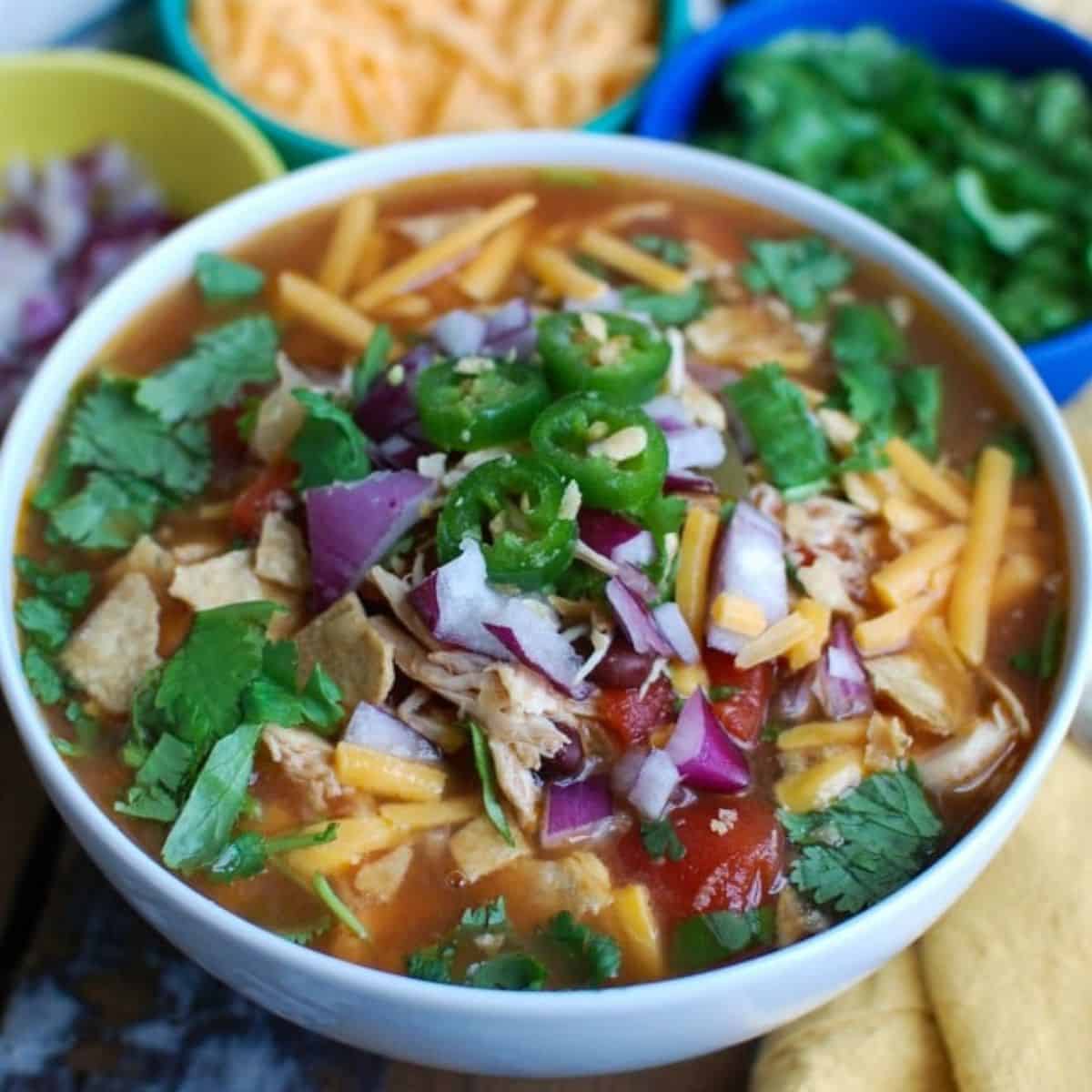 Slow Cooker Chicken Tortilla Soup