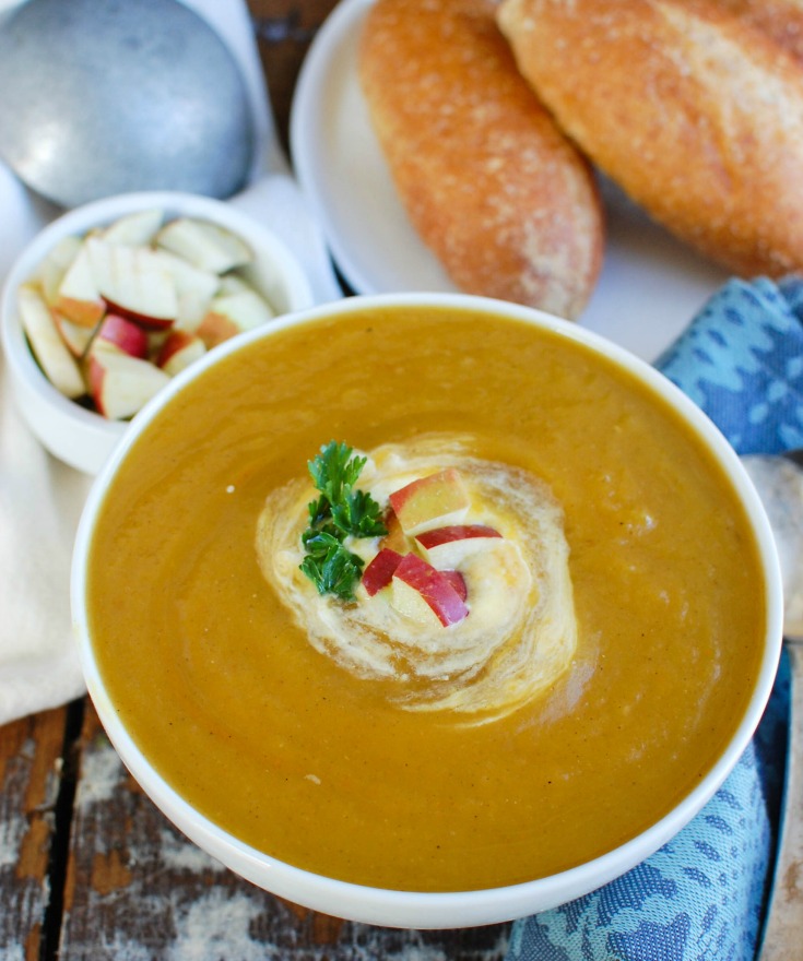 Slow Cooker Butternut Squash Apple Soup
