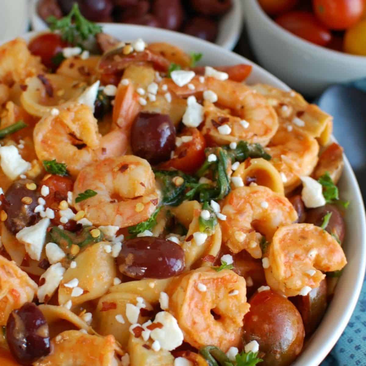 One Pot Mediterranean Shrimp Pasta