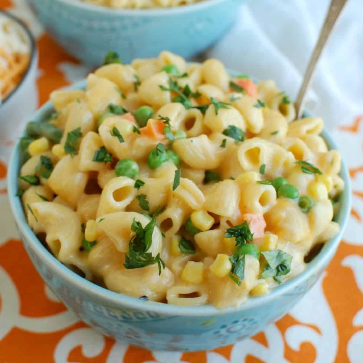 Instant Pot Vegetable Mac and Cheese