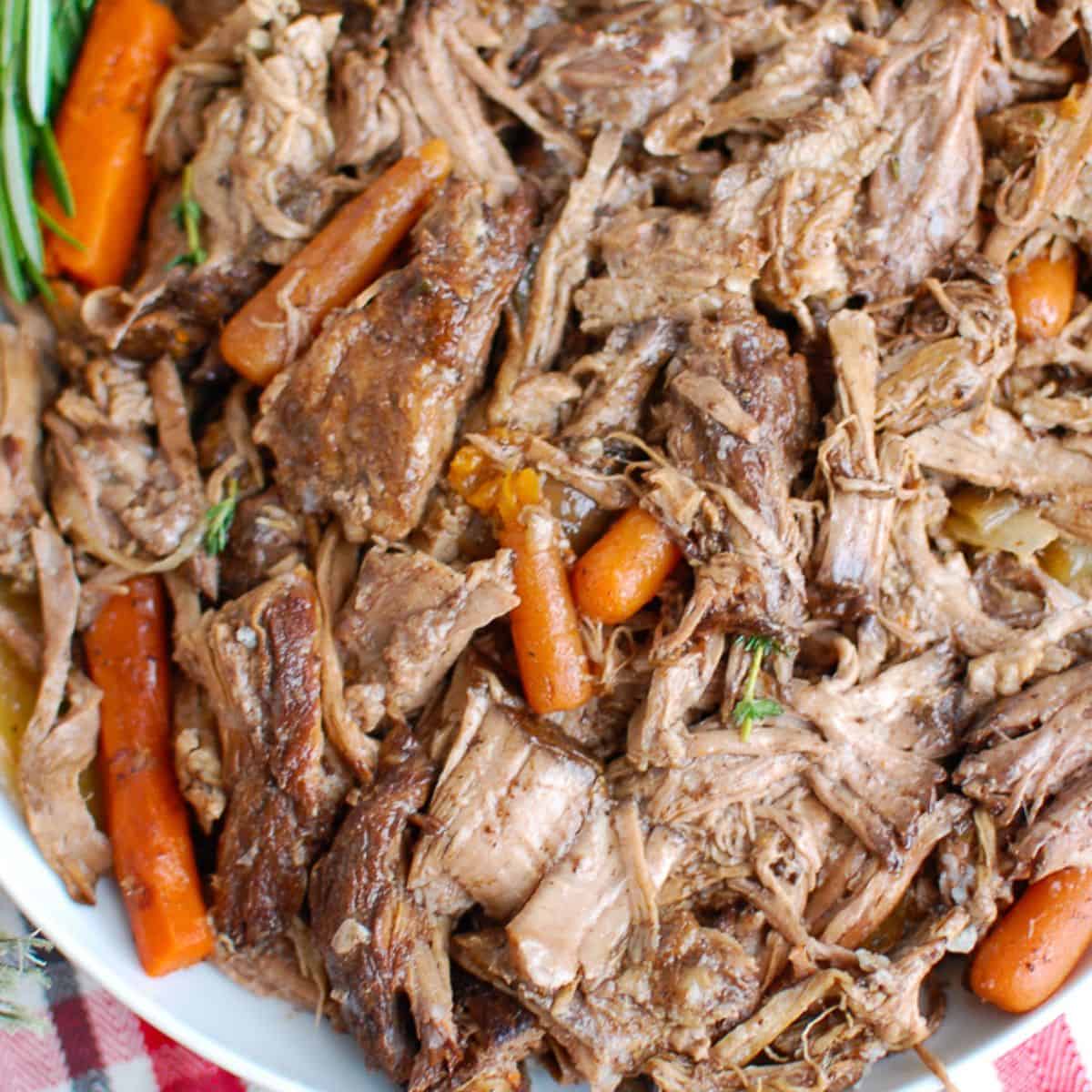 Slow Cooker Balsamic Pot Roast with Cranberry Sauce