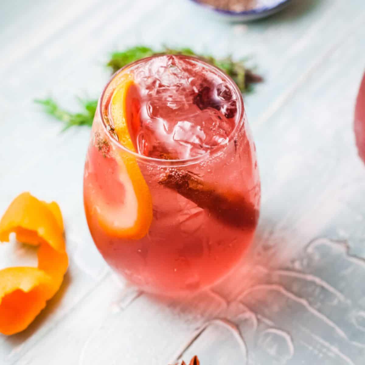 Cranberry Wine Spritzer