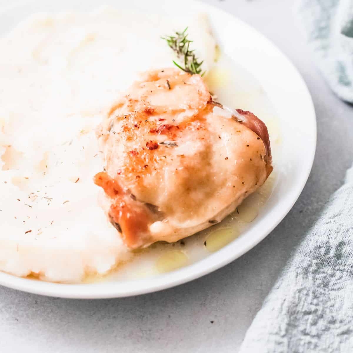 Instant Pot Creamy Rosemary Chicken