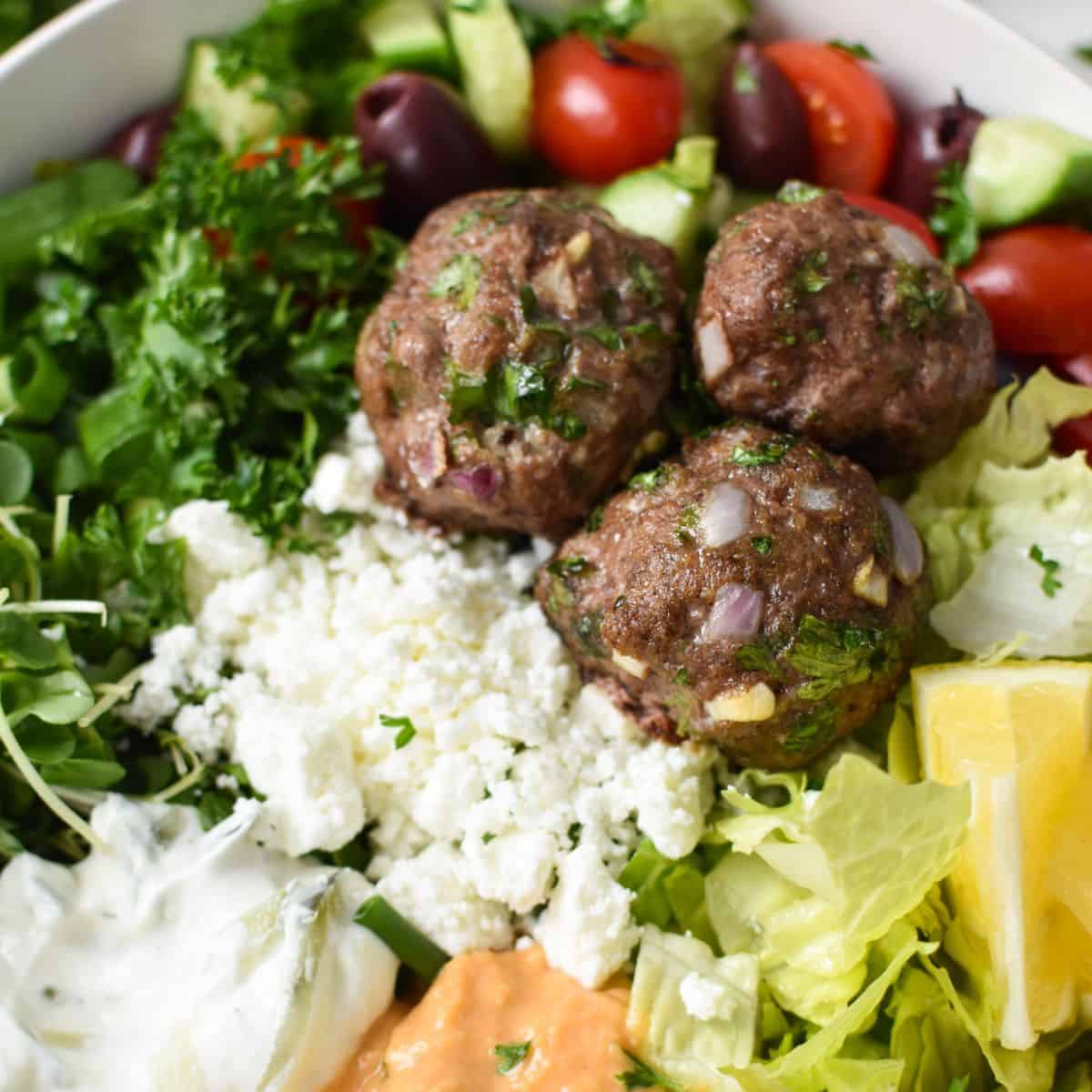 Mediterranean Baked Beef Meatballs