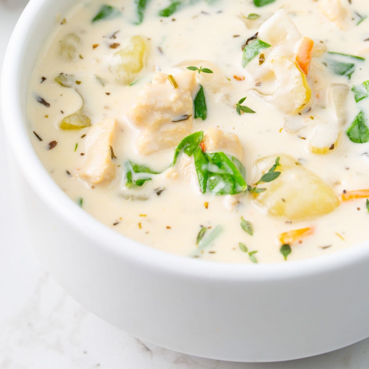 Copycat Olive Garden Chicken Gnocchi Soup Recipe (Thick, Creamy, 30 Minutes)