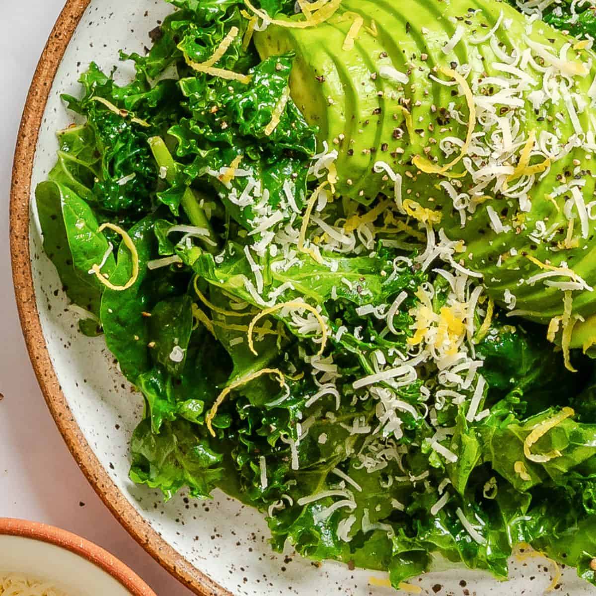 Kale Spinach Salad with Avocado